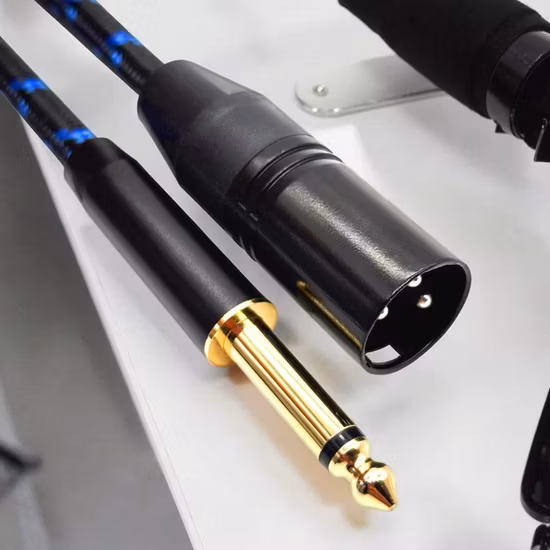 Rollo de cable en espiral de extensión con doble blindaje, Cable de micrófono flexible de bajo ruido a granel para exteriores de fábrica